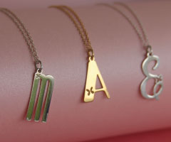 Calligraphy Iniciales