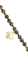 Pulsera Básica Labradorita Y Lapizlazuli Charm Monarca Dorada - Tanya Moss