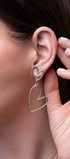Aretes 2 Corazones Latidos Plata - Tanya Moss