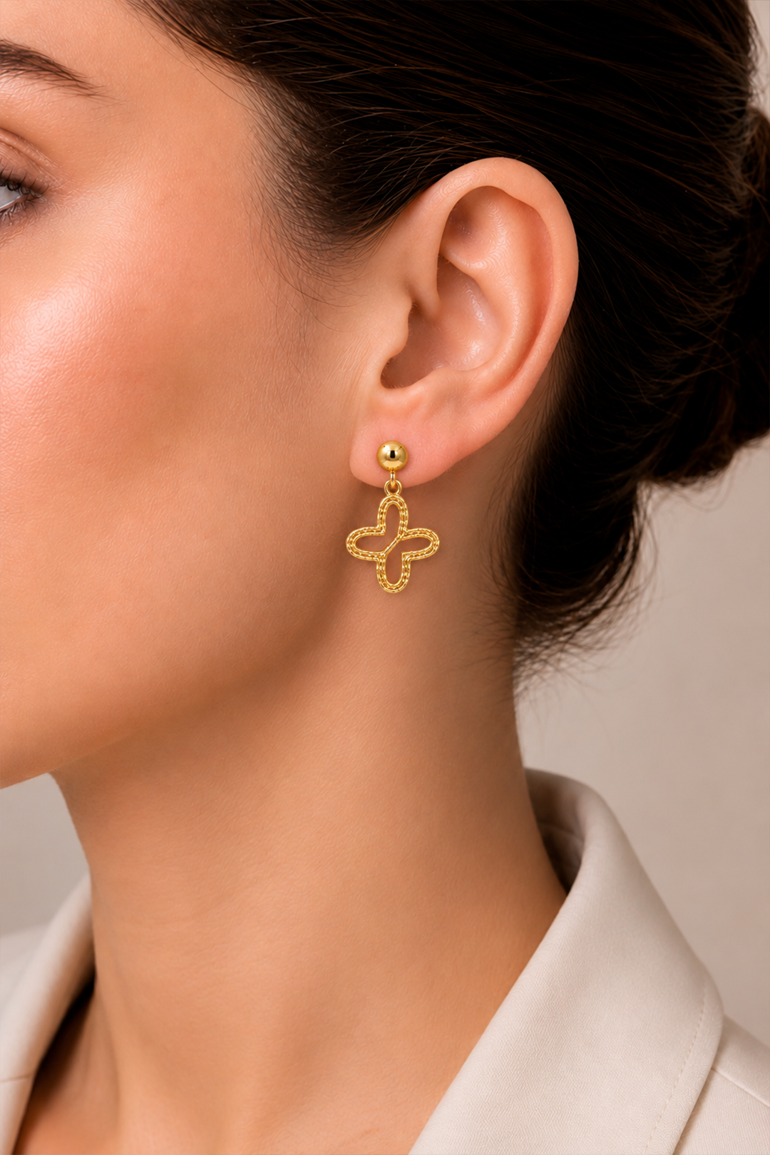 Aretes Icónica Mariposa Estrella