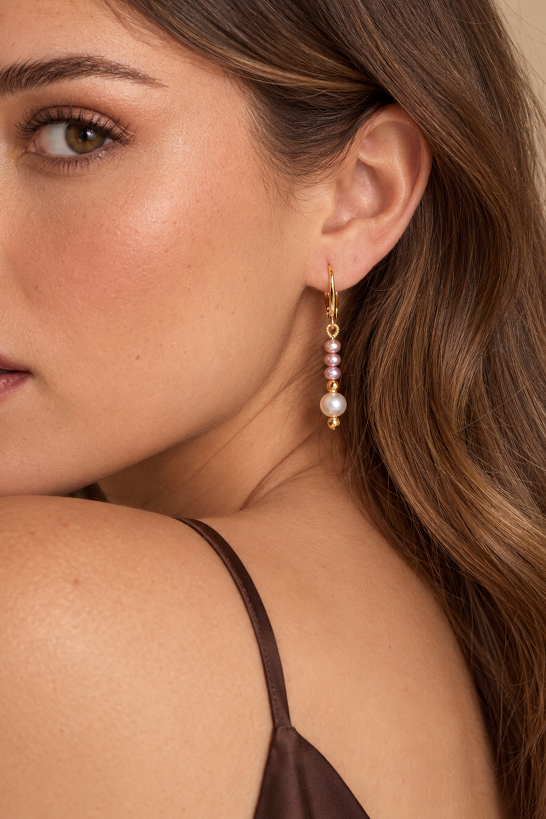 Aretes Perla Rosa y Blanca Pirita Dorada - Tanya Moss