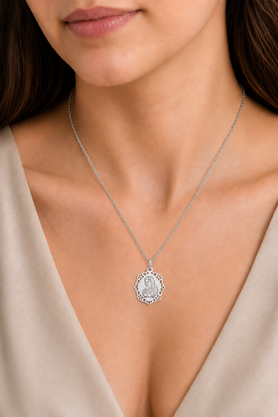 Dije Mujer Plata 925 Religioso Virgen Guadalupe Anamora por Tanya Moss