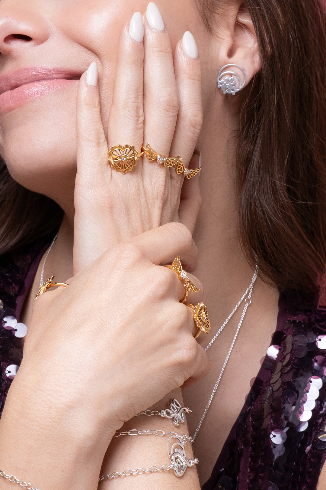 Anillo Eterna Corazón Alado Circonias Dorado Anamora por Tanya Moss - Tanya Moss