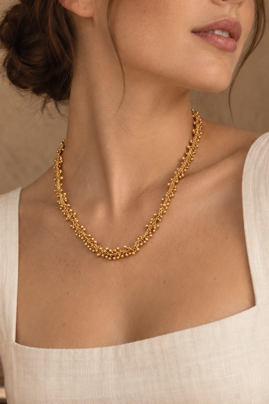 Collar Icónica Bolitas Despeinadas