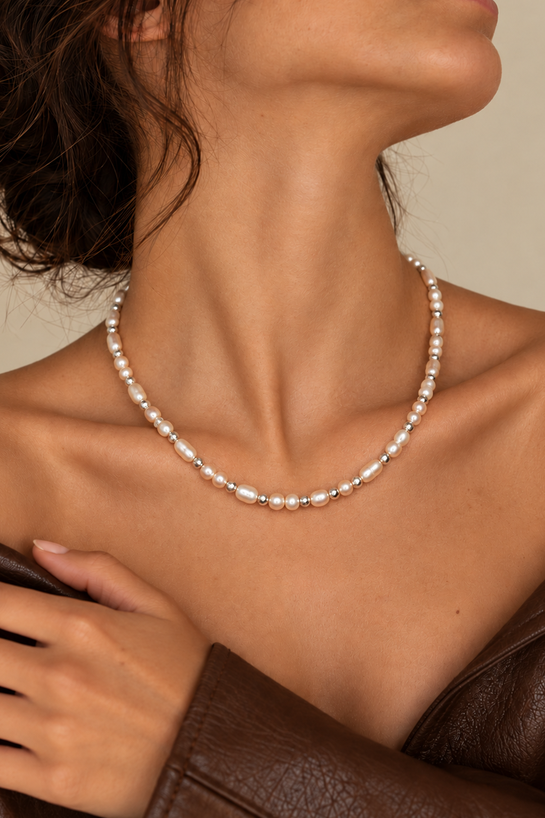Collar Perla Oval y Hematita Plata