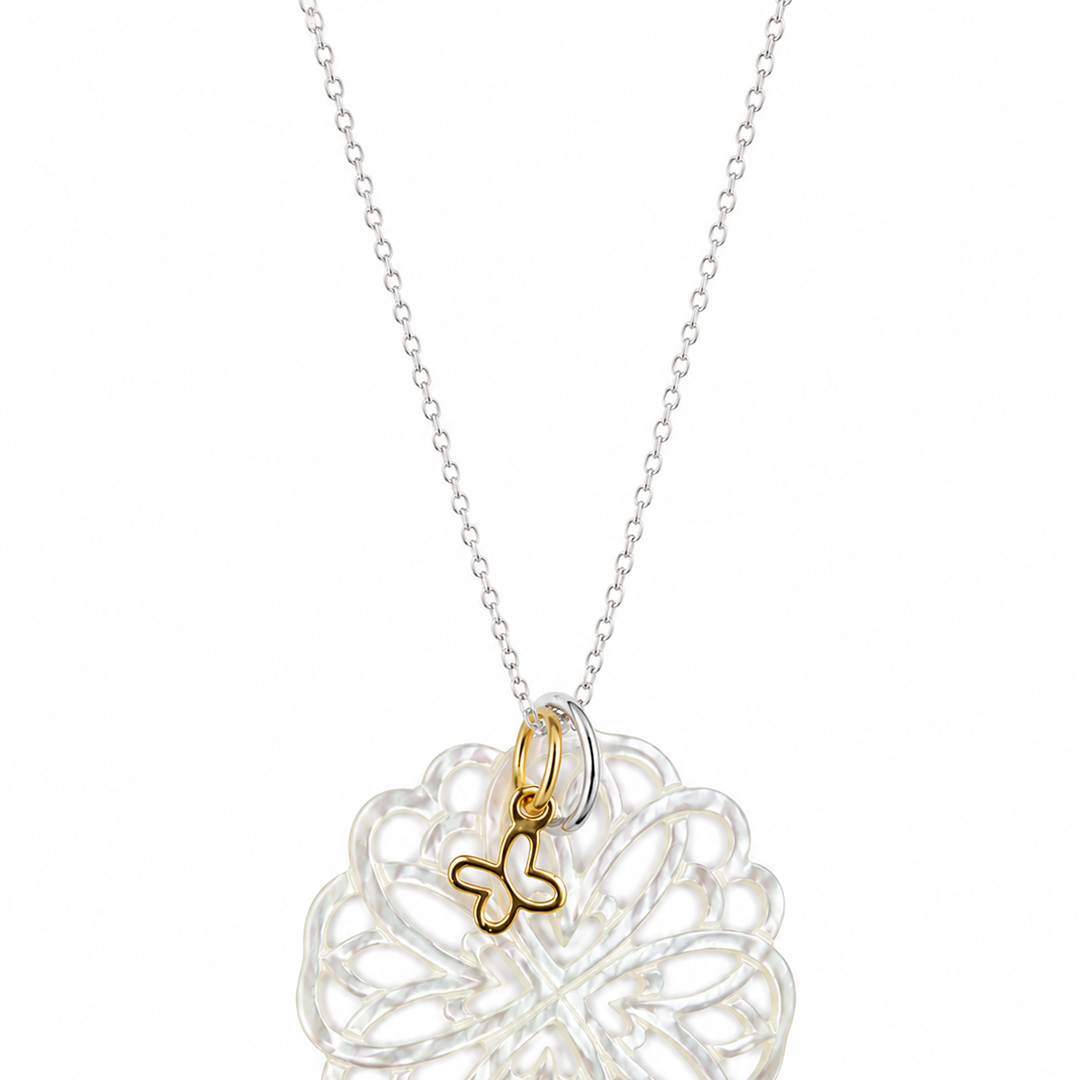 Dije Plata 925 Perlas 2026 MOP Flor y Mariposita Dorado