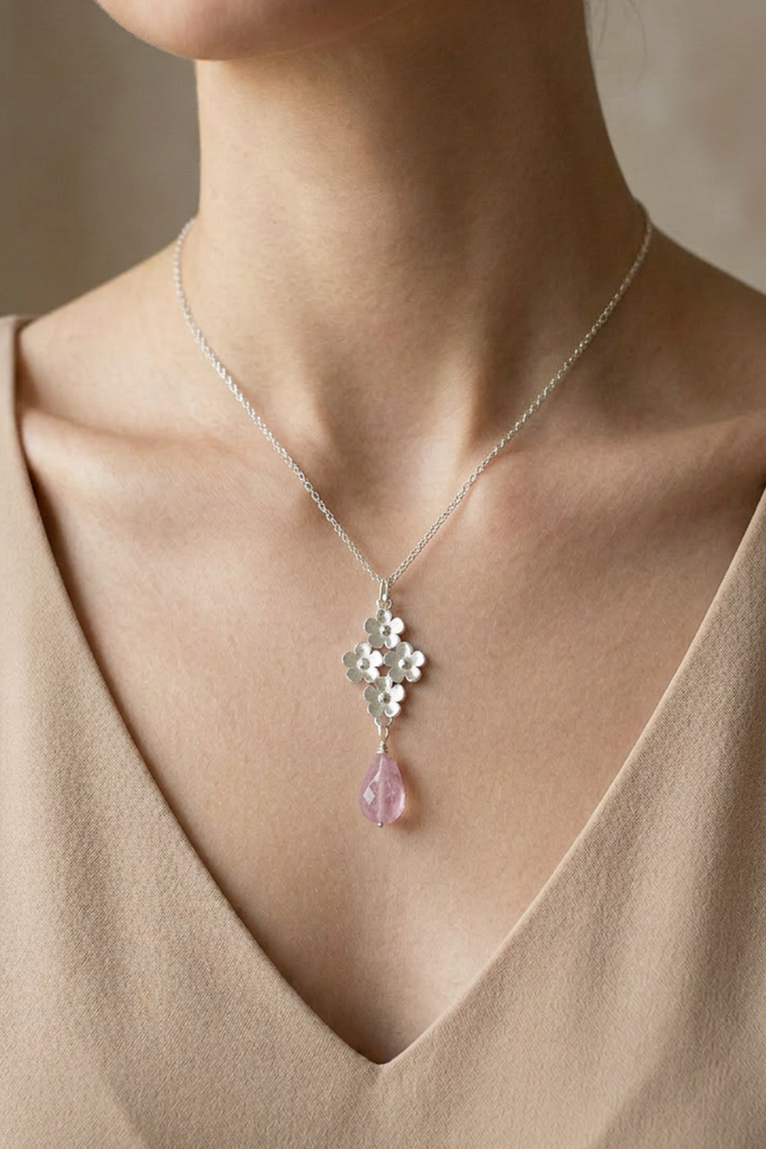 Dije Plata 925 Linda Flores con Amatista - Tanya Moss